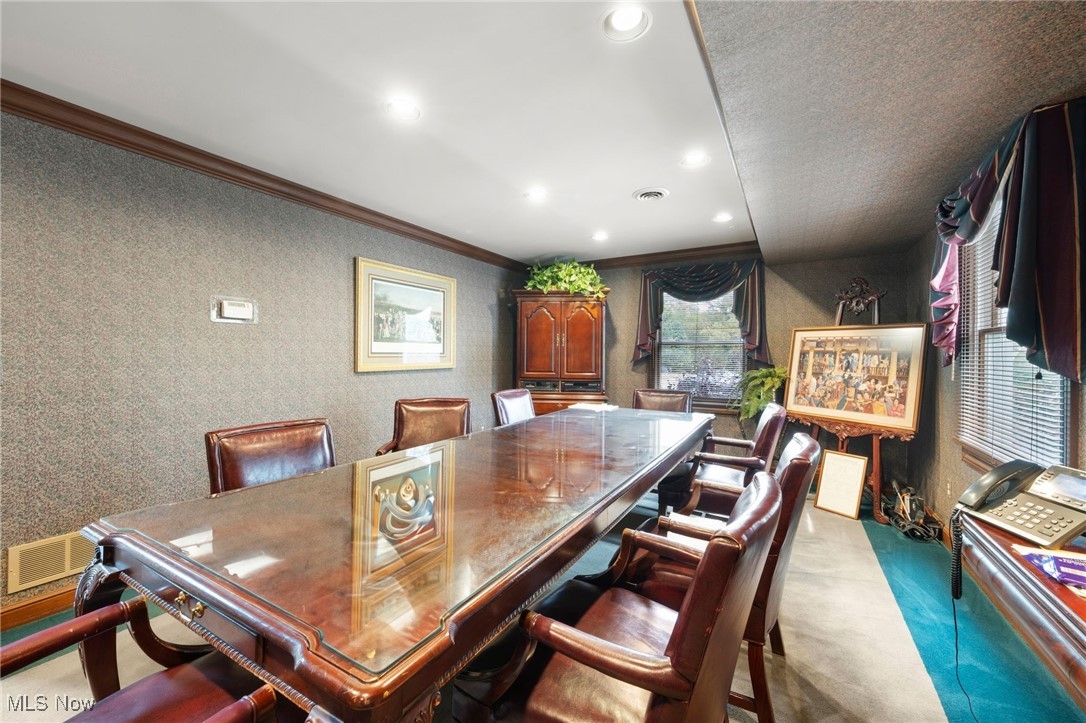 Lake/Sec 07 - Commercial Sale