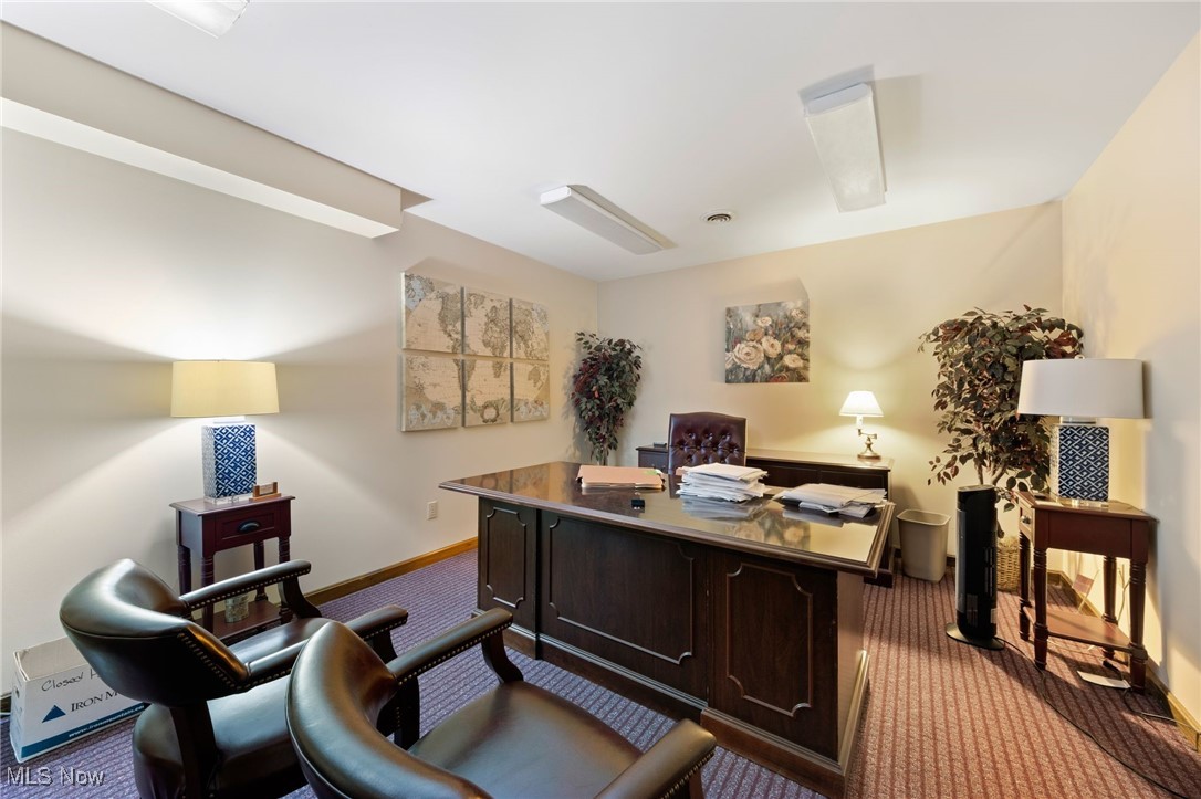 Lake/Sec 07 - Commercial Sale