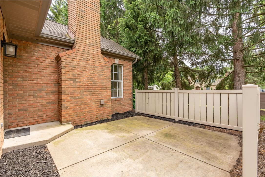 Barrington Condo II - Residential