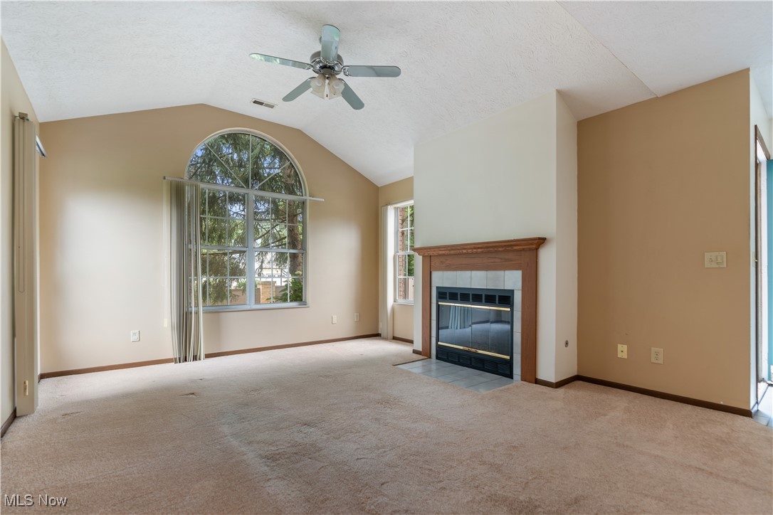 Barrington Condo II - Residential