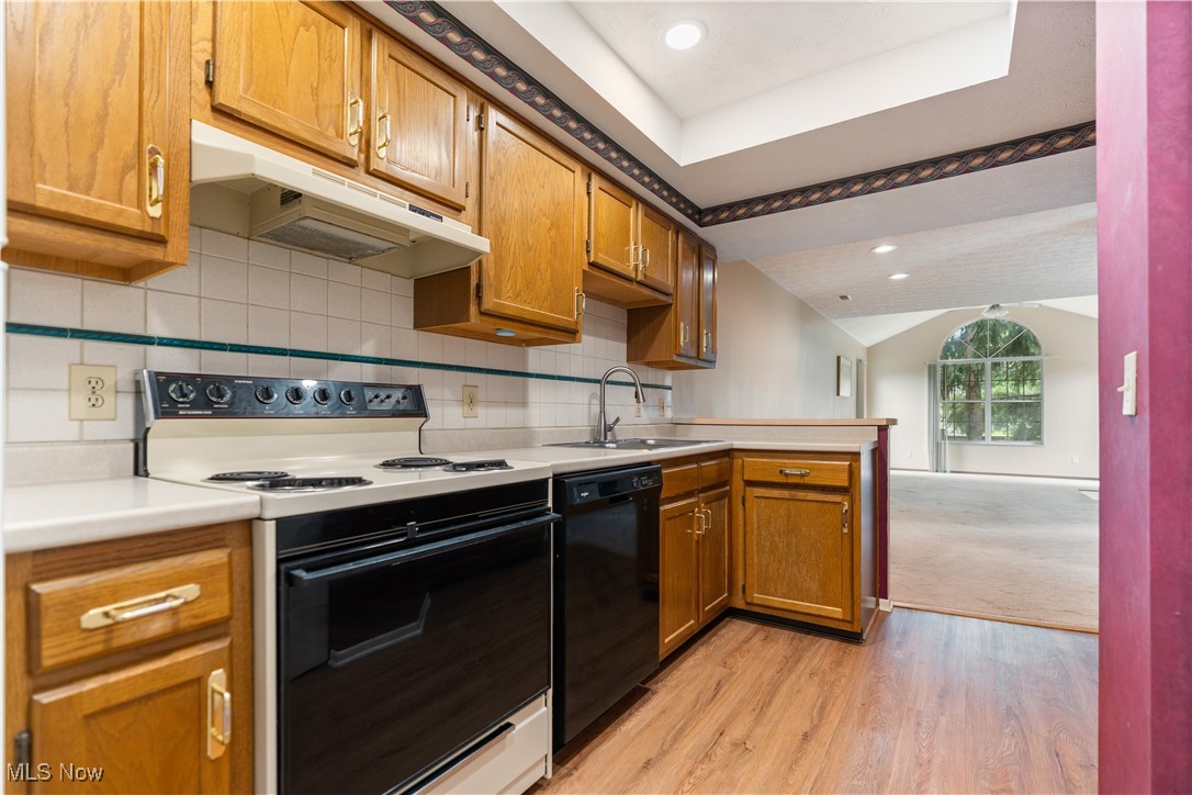 Barrington Condo II - Residential