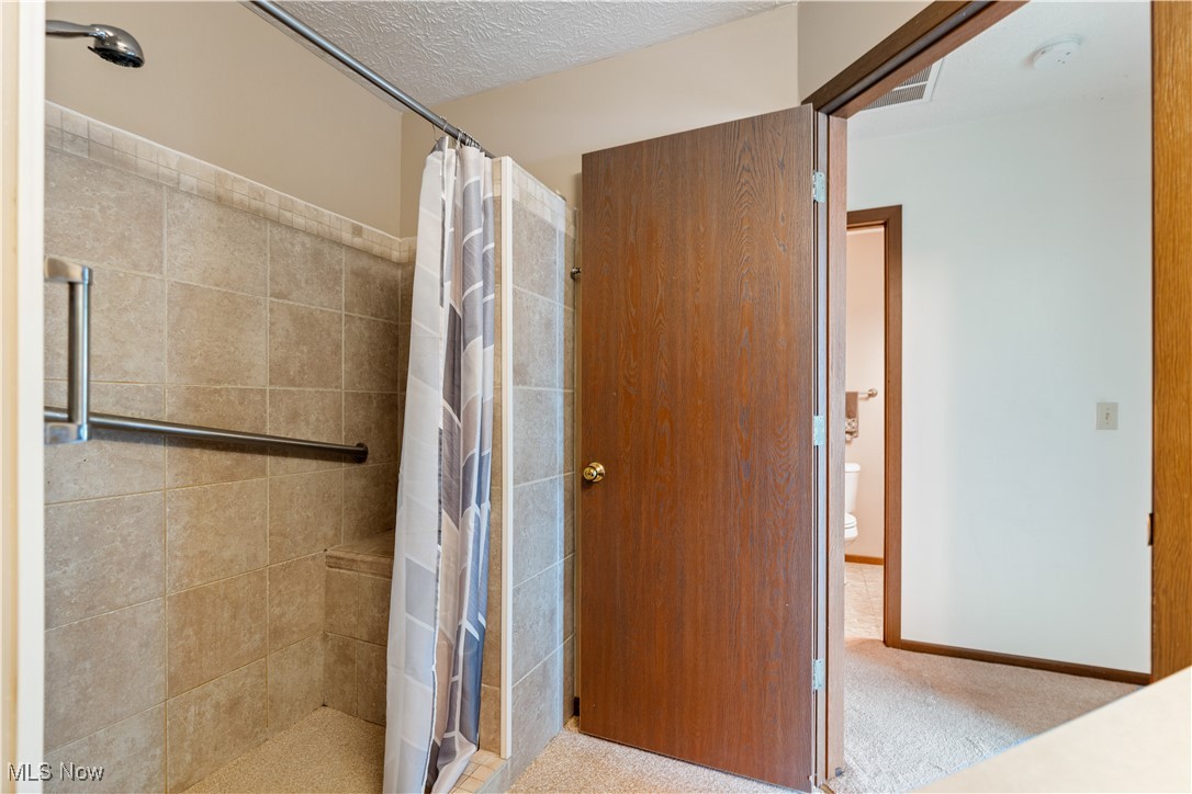 Barrington Condo II - Residential