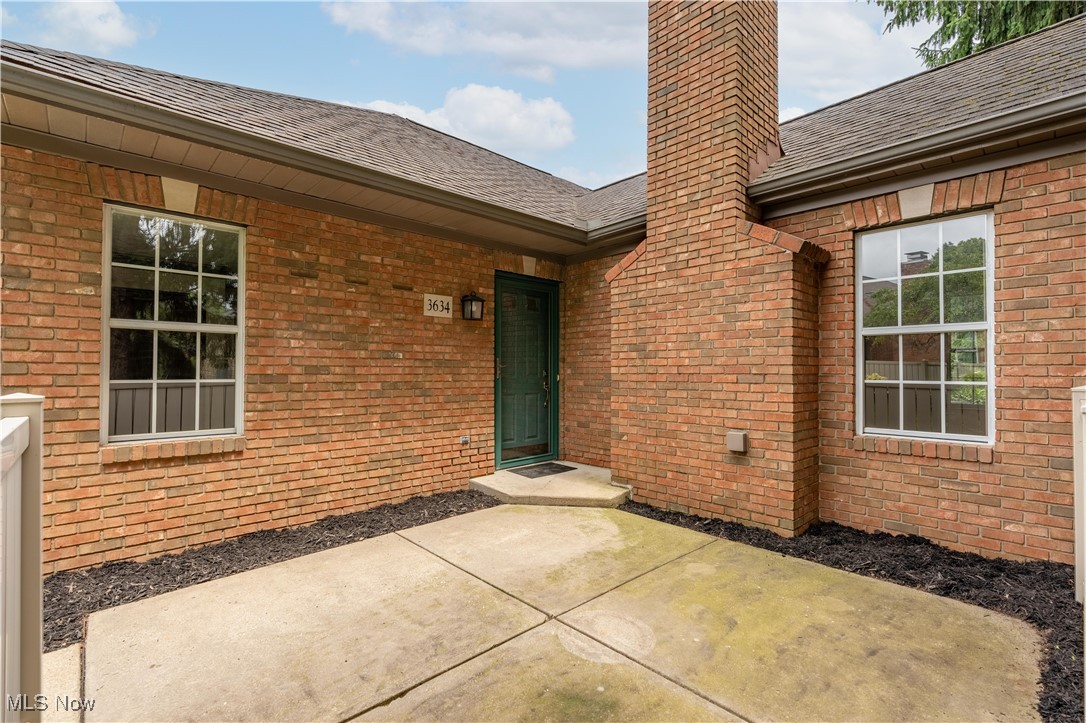 Barrington Condo II - Residential