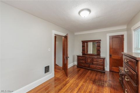 Tiny photo for 4318 Bucyrus Avenue, Cleveland, OH 44109 (MLS # 5209512)