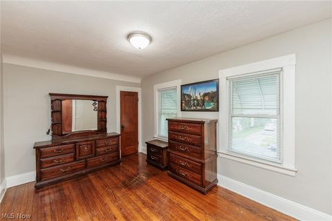 Tiny photo for 4318 Bucyrus Avenue, Cleveland, OH 44109 (MLS # 5209512)