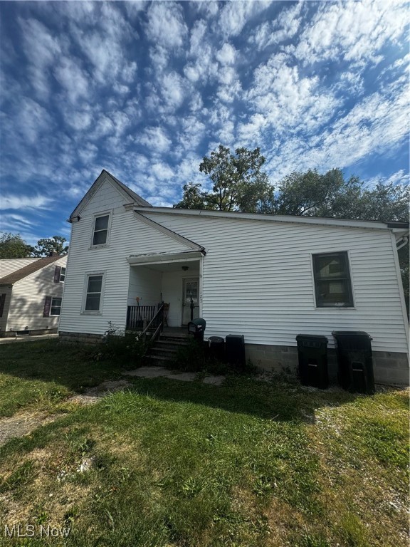 Investor Special in Elyria’s Popular St. Jude’s Neighborhood!
Bring your vision and tools to this 4-bedroom, 2-bath Colonial with tons of potential. The home already offers a desirable layout featuring a first-floor master suite, additional bedroom on the main level, and two spacious bedrooms upstairs. The living room, formal dining room, and kitchen with sliding doors to the backyard provide a great foundation for your updates.
Outside you’ll find a 2-car detached garage, custom-built deck with wheelchair ramp, and a nice-sized yard perfect for entertaining or future landscaping.
Recent updates include a new furnace and a hot water tank plus vinyl siding. Now it’s ready for a buyer to bring it back to life with TLC—ideal for a fix-and-flip, rental property, or a handy homeowner who wants to build equity.
All this in a fantastic location, close to schools, shopping, restaurants, and major highways.
