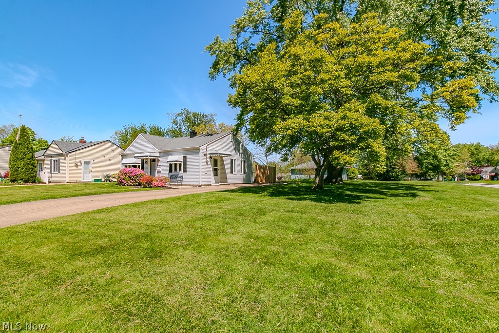 Mentor Headlands Park - Residential