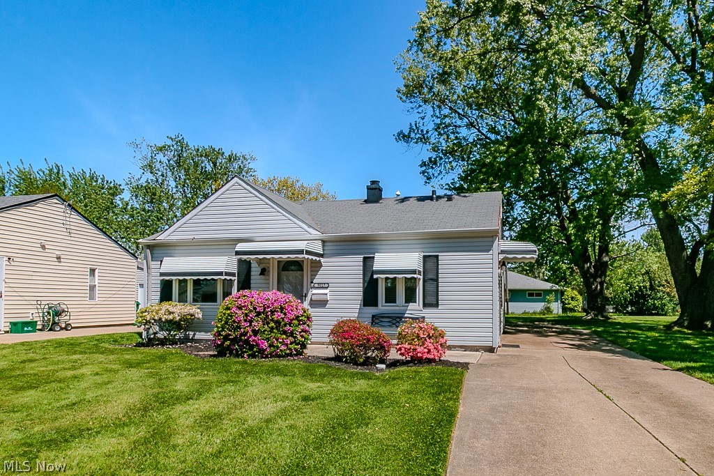Mentor Headlands Park - Residential