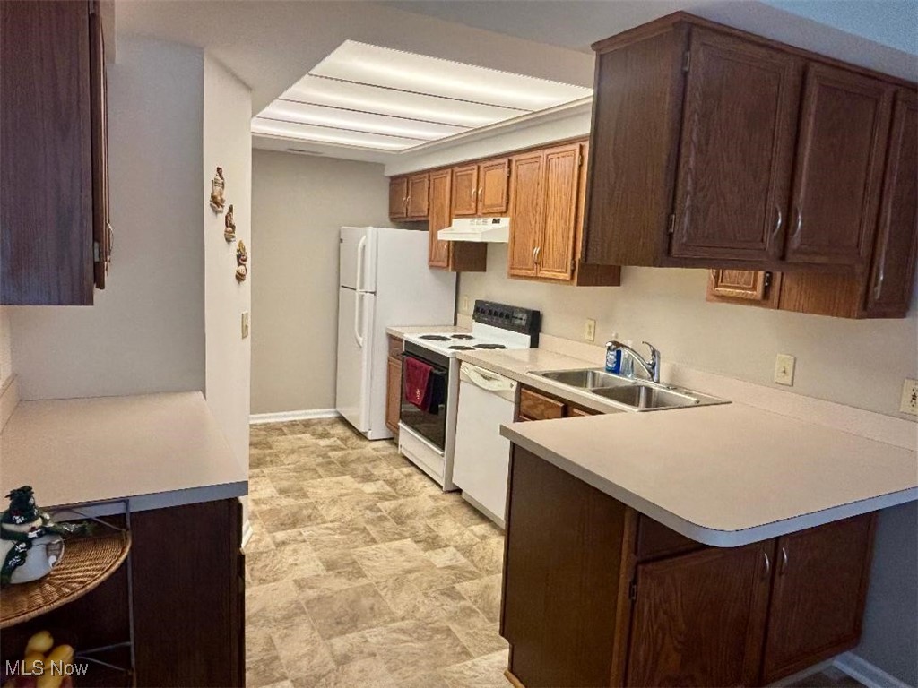 Hunters Chase Condo - Residential