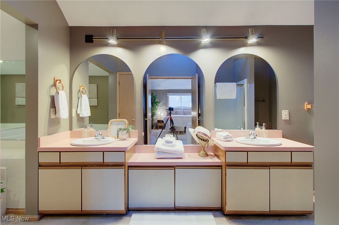 Forest Glen - Residential