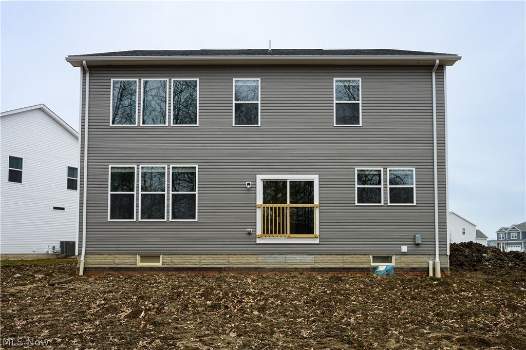 Photo of 648 Bar Harbor Hbr, Avon Lake, OH 44012 (MLS # 5192409)