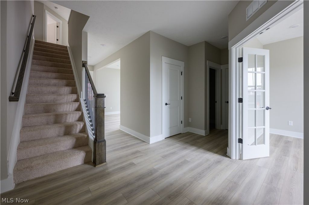 Photo of 648 Bar Harbor Hbr, Avon Lake, OH 44012 (MLS # 5192409)