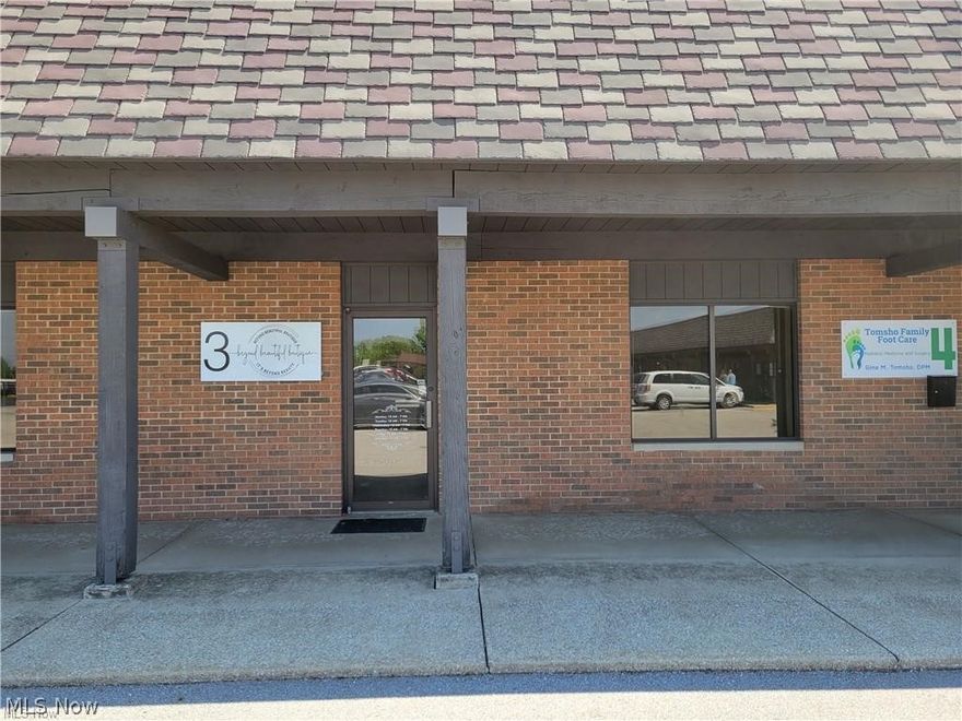 Office space ready to move into! 4 offices, foyer/reception, 2 private bathrooms and a dual lunch/conference room with kitchen. Tons of closet space for storage.