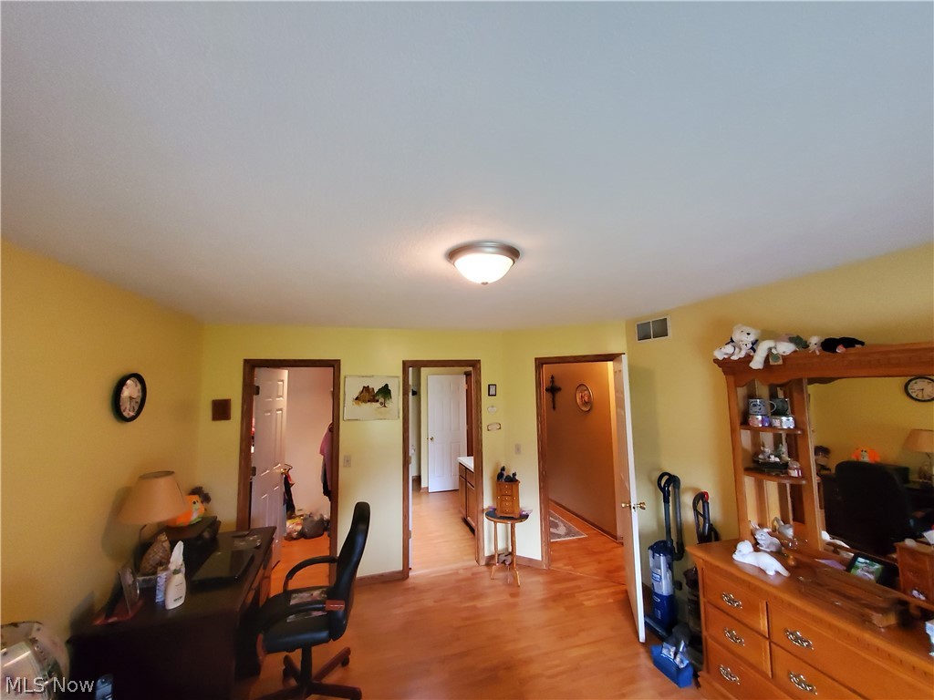 Greenfield Oval Condo - Residential