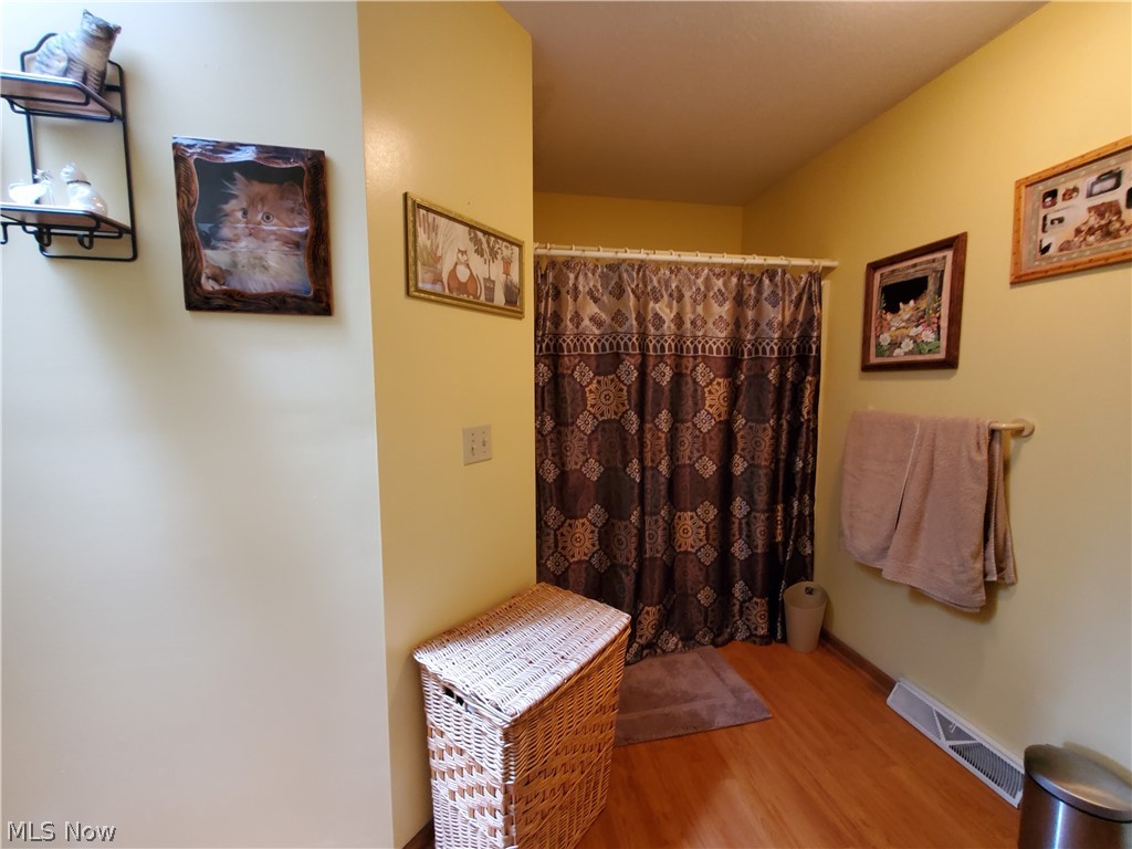 Greenfield Oval Condo - Residential