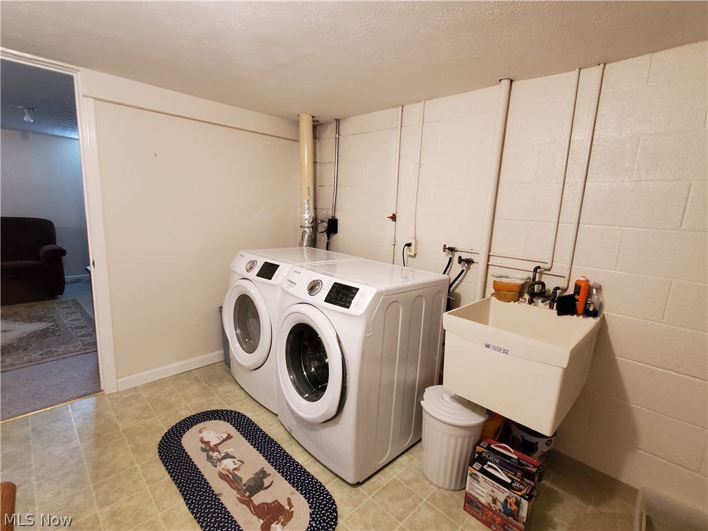 Greenfield Oval Condo - Residential