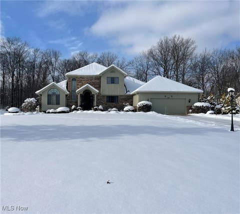 Photo for 134 Lakecrest Boulevard