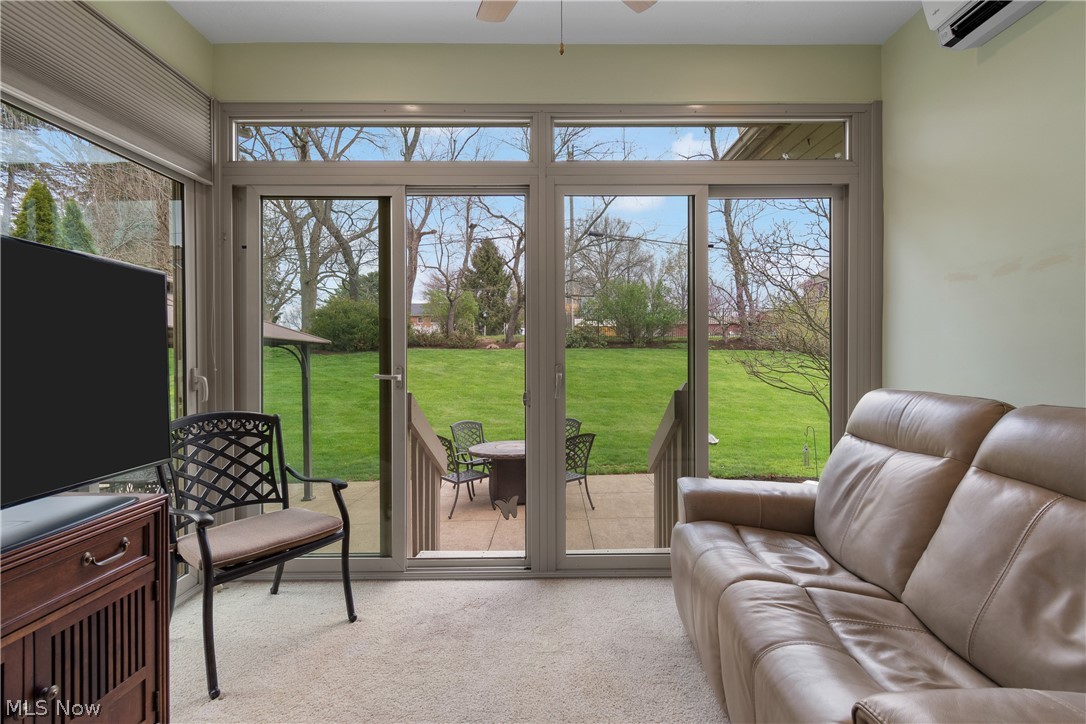 Washington Square - Residential