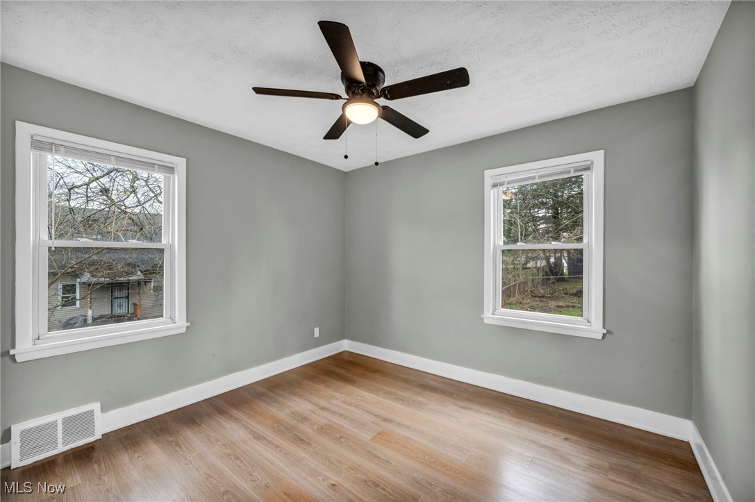 4294 E 137th Street, Cleveland, Ohio image 11