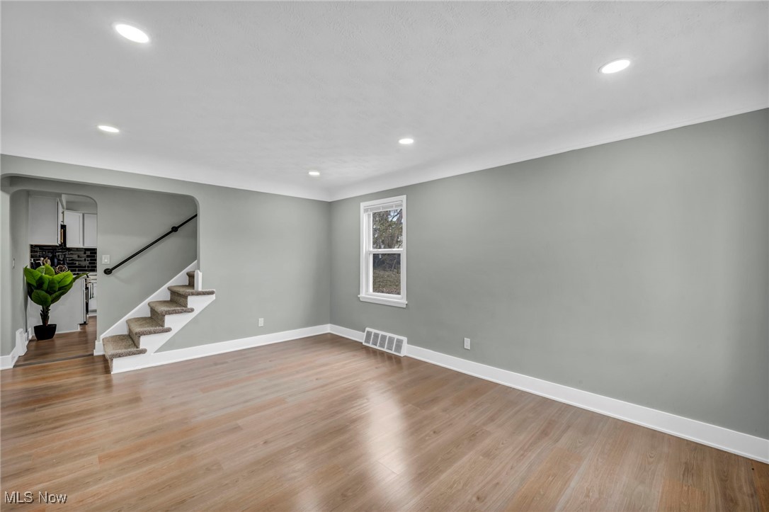 4294 E 137th Street, Cleveland, Ohio image 4
