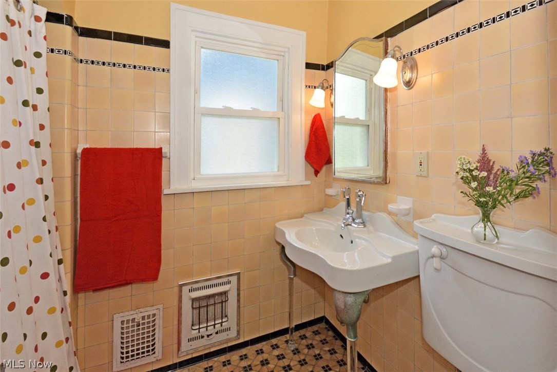 Clifton Blvd - Residential