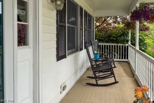 1339 Harmony Drive, Wadsworth, Ohio image 3