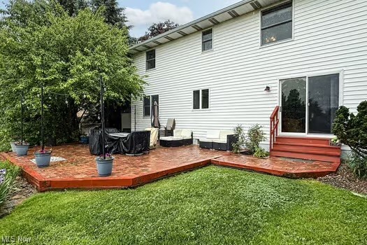 1339 Harmony Drive, Wadsworth, Ohio image 5