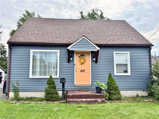 807 HAZELWOOD AVE SE, WARREN, OH 44484 - Image d4c88ab11297209ecc6ef68bc65cca7c/2970634843