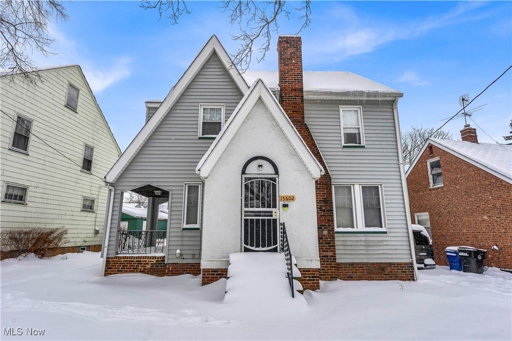 Photo of 15602 Walden Avenue, Cleveland, OH 44128 (MLS # 5184429)
