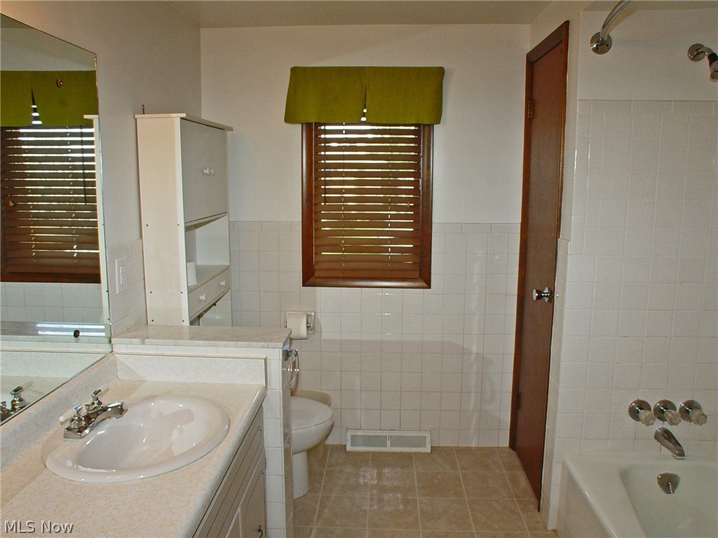 Bel Air - Residential