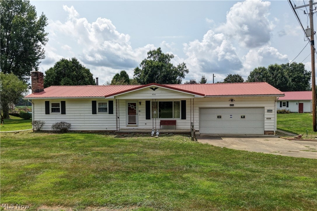 4216 Schumacher Hollow Road SE