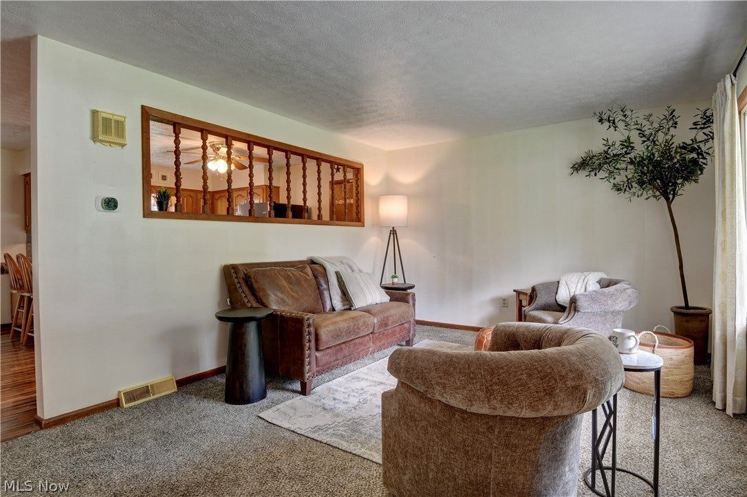 4216 Schumacher Hollow Road SE