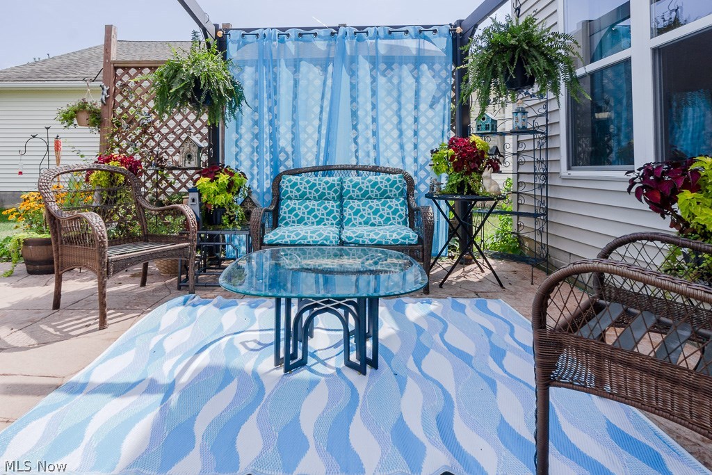 Woods/Windsor Pointe Ph I - Residential