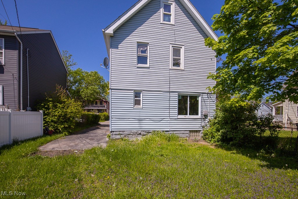 3347 E 123rd Street, Cleveland, Ohio image 27