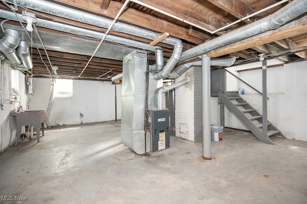 3347 E 123rd Street, Cleveland, Ohio image 24