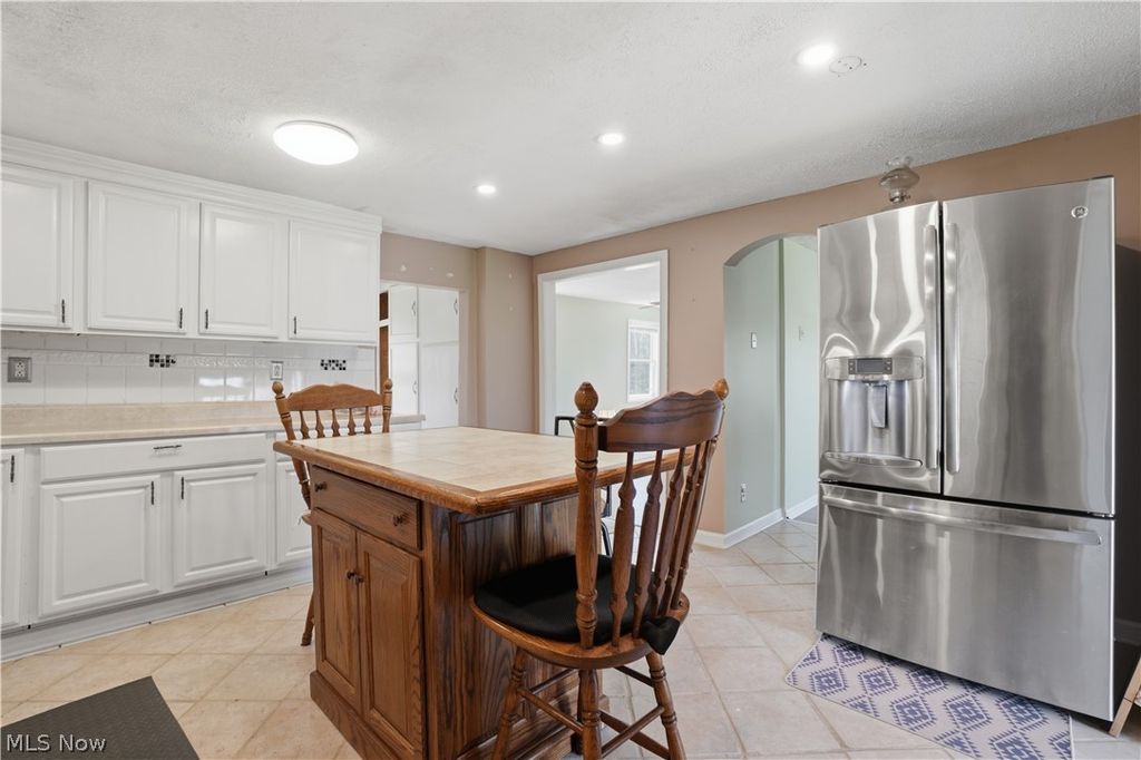 Photo of 850 Clay Road, Jefferson, OH 44047 (MLS # 5202709)