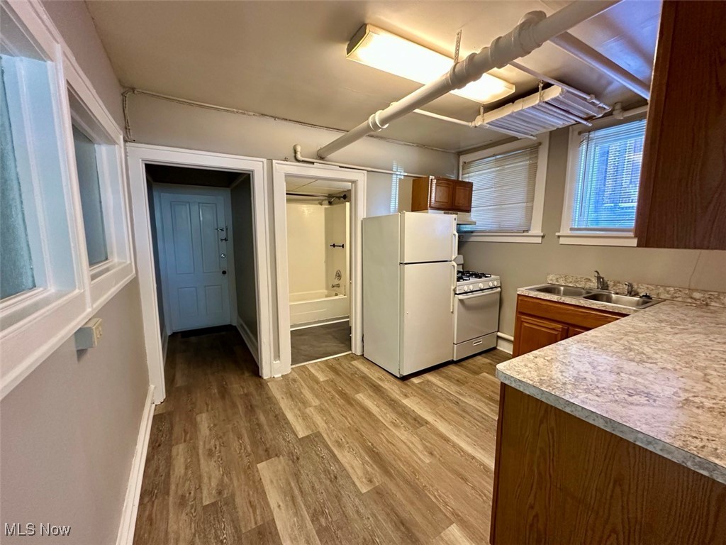 Schneider - Residential Lease