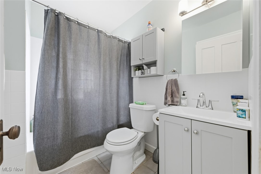 Esther - Residential Income