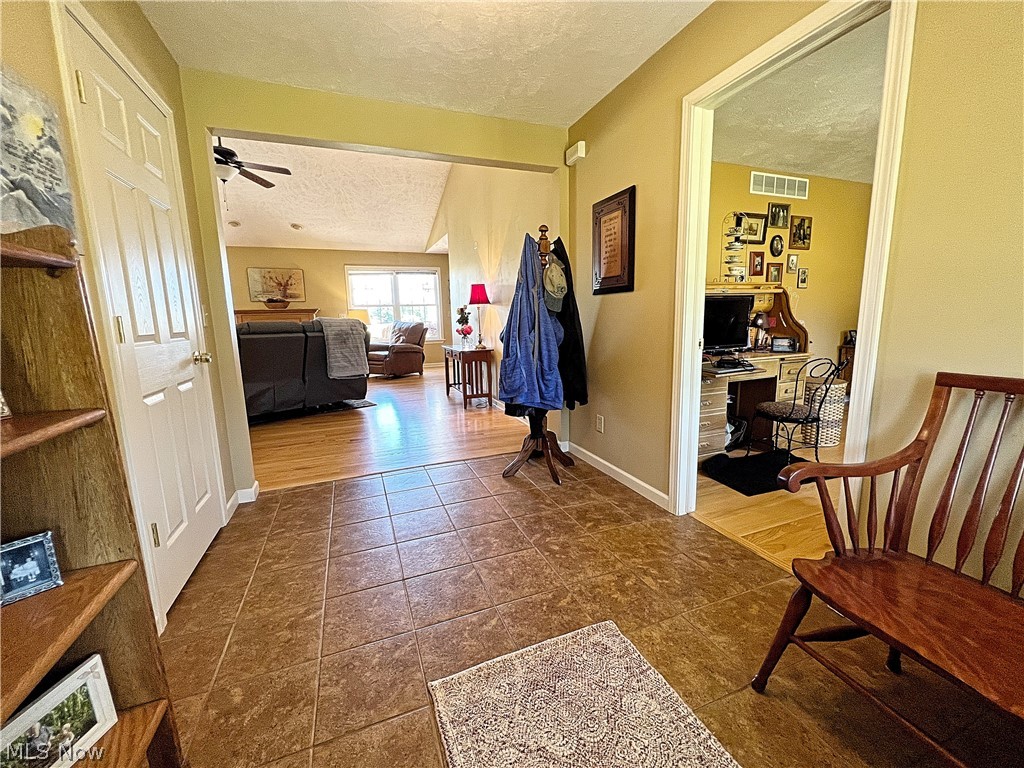 Claridon Sec 06 - Residential