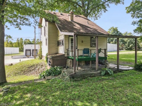 Tiny photo for 328 Keystone Street, Alliance, OH 44601 (MLS # 5257130)