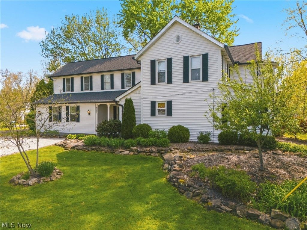 Photo of 4767 Etter Drive, North Canton, OH 44232 (MLS # 5204702)