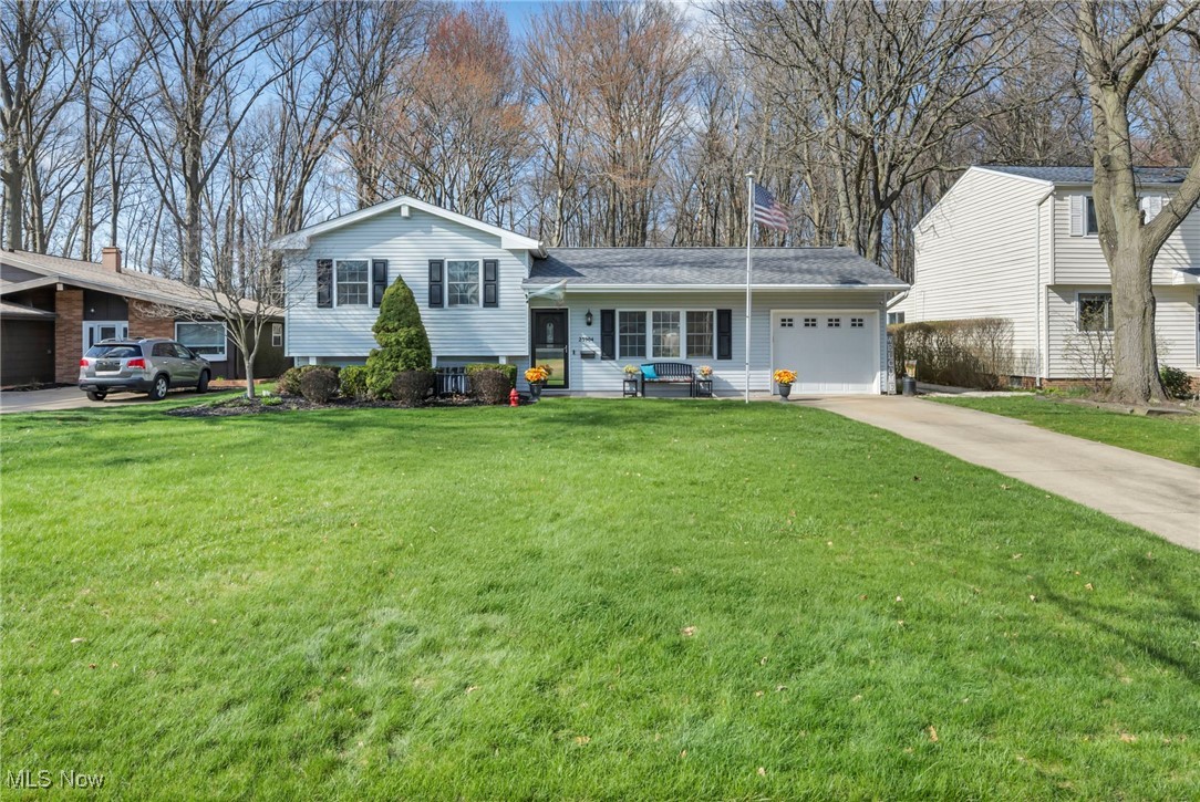 23904 Amesbury Drive, North Olmsted, Ohio image 42