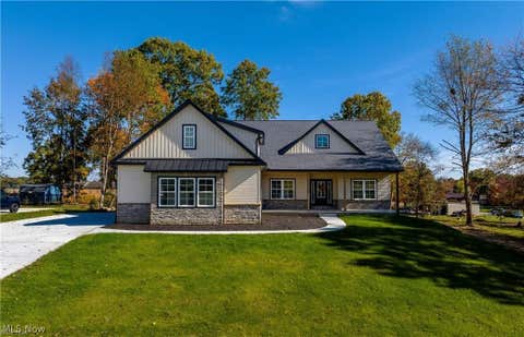 Photo for 539 E Lakewood Drive