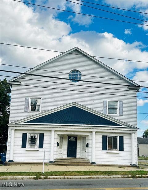 Multifamily For Sale - 3177 Elyria Avenue<br/> Lorain, OH 44055