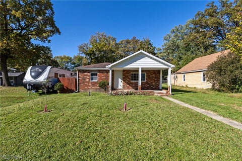 Tiny photo for 735 Burger Avenue, Mansfield, OH 44906 (MLS # 5255474)