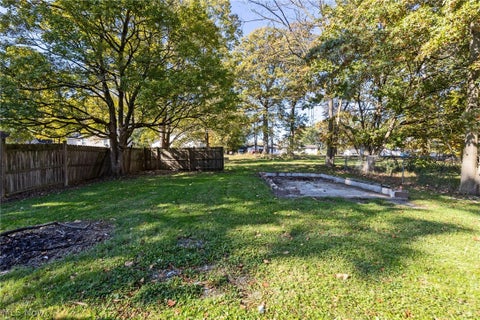 Tiny photo for 735 Burger Avenue, Mansfield, OH 44906 (MLS # 5255474)