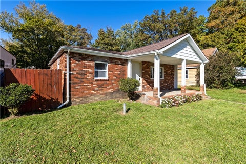 Tiny photo for 735 Burger Avenue, Mansfield, OH 44906 (MLS # 5255474)