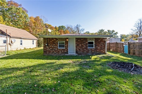 Tiny photo for 735 Burger Avenue, Mansfield, OH 44906 (MLS # 5255474)