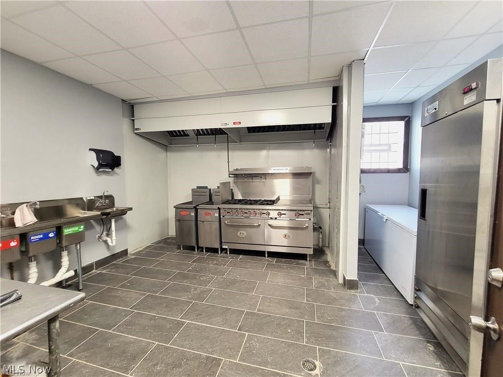 Gallup - Commercial Lease