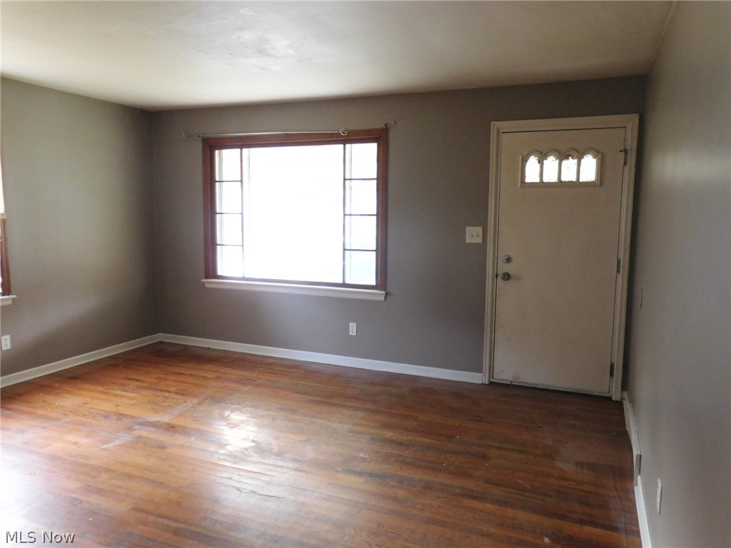 City/Youngstown - Residential Lease